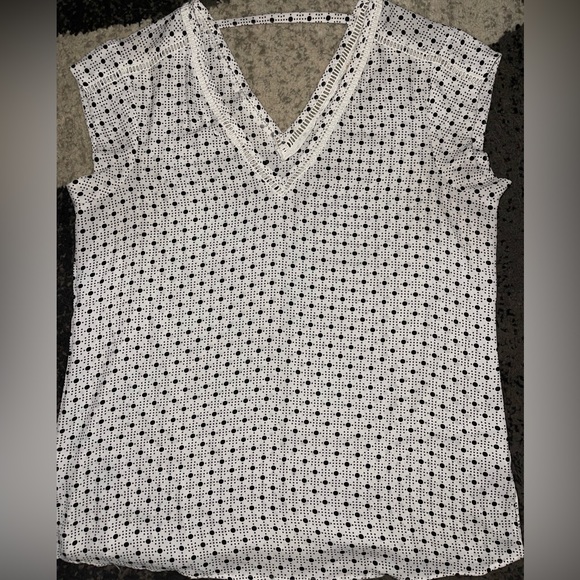 Polkadot blouse - Picture 1 of 5